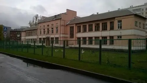 Здание школы в Новокузнецке признано аварийным и будет снесено