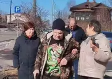 Парализованного 80-летнего инвалида из Абалаково признали виновным в убийстве односельчанина