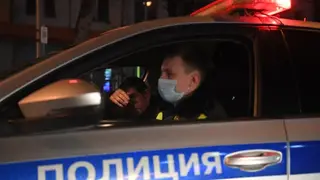 В Новокузнецке пьяный мужчина вез в машине маленького ребенка